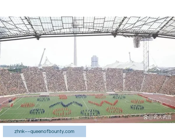 2026世界杯开幕式导演组在墨西哥阿兹特克体育场进行声光全面测试